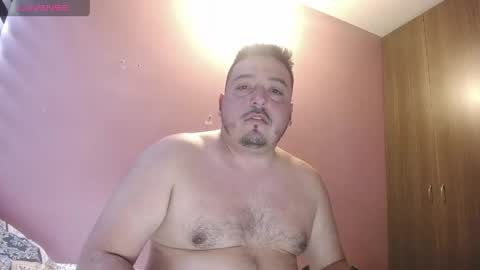 Juan online show from April 2026 10:12:01 PM