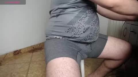 Snapshot of francoisroy chatting on May 2026 04:43:02 AM Juan online show from May 2026 04:43:02 AM