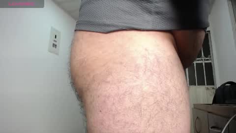 Snapshot of francoisroy chatting on June 2026 02:27:01 AM Juan online show from June 2026 02:27:01 AM