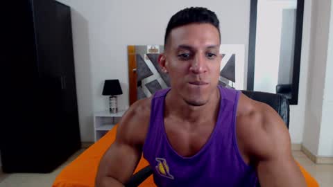 Frank online show from December 2024 12:33:02 AM