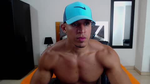 Frank online show from December 2024 05:15:01 PM