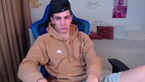 Frank online show from December 2024 06:00:02 AM