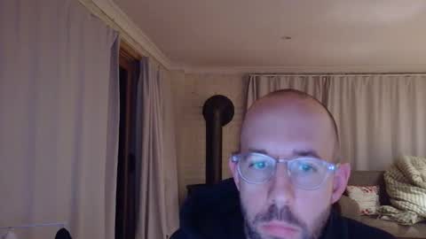 frank_perry2332 online show from May 2026 11:48:02 AM