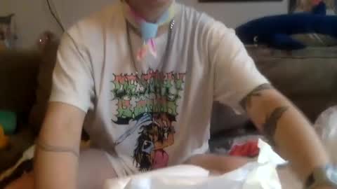 Snapshot of frankenstarr_ chatting on October 2025 08:20:02 PM frankenstarr_ online show from October 2025 08:20:02 PM