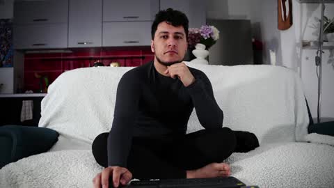 frankhairy online show from February 2025 11:19:02 AM