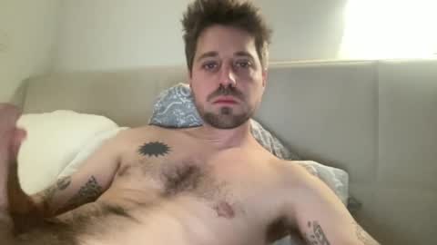 Snapshot of frankybiiig chatting on January 2025 06:56:02 PM thegoodandbiiig online show from January 2025 06:56:02 PM