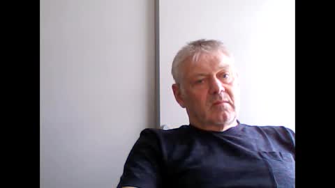 frannkboy61 online show from May 2026 09:14:01 AM