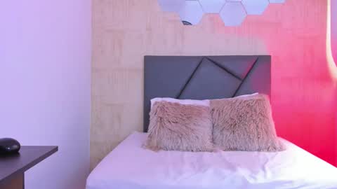 Fransheska online show from December 2024 06:17:02 PM