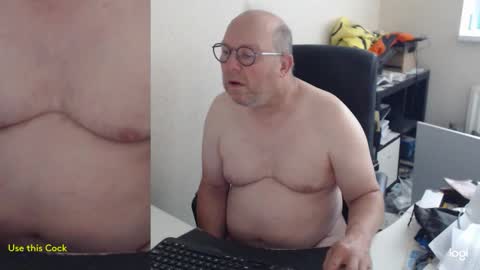 Snapshot of fransje_ chatting on June 2026 06:39:01 AM Fransje online show from June 2026 06:39:01 AM