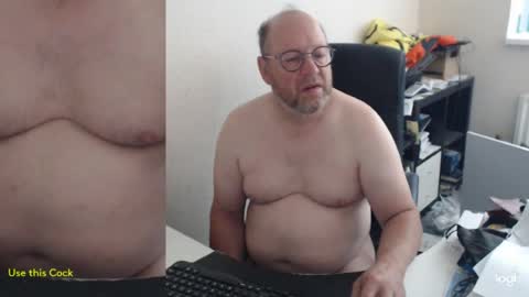 Snapshot of fransje_ chatting on June 2026 08:50:02 AM Fransje online show from June 2026 08:50:02 AM