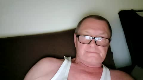 Snapshot of frauenfeind1 chatting on June 2026 12:31:02 PM Wolfi online show from June 2026 12:31:02 PM