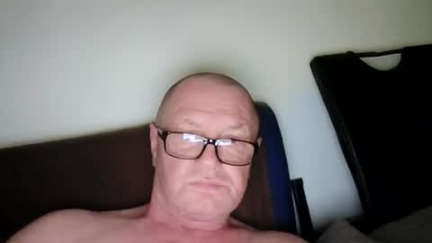 Snapshot of frauenfeind1 chatting on June 2026 08:41:01 AM Wolfi online show from June 2026 08:41:01 AM