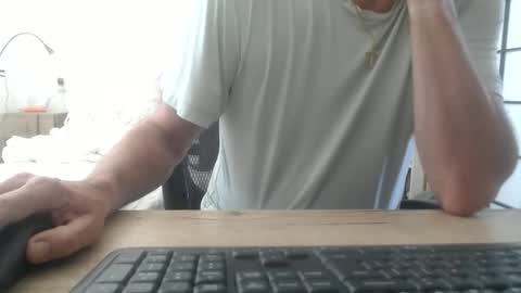 Snapshot of fravka chatting on June 2026 08:46:02 AM fravka online show from June 2026 08:46:02 AM