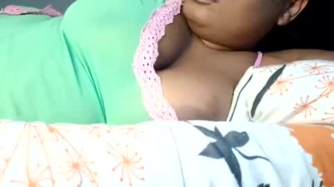 Snapshot of freaky08 chatting on December 2024 07:05:01 PM freaky08 online show from December 2024 07:05:01 PM