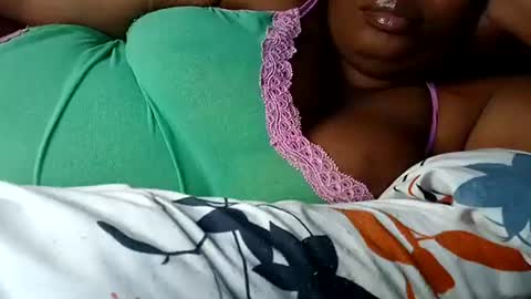 Snapshot of freaky08 chatting on December 2024 07:43:02 PM freaky08 online show from December 2024 07:43:02 PM