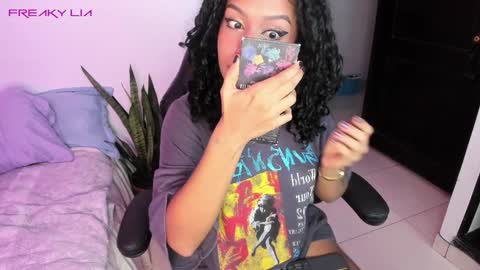 Lia Gomez online show from January 2025 11:10:02 PM