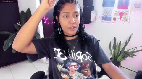 Lia Gomez online show from September 2025 02:29:02 PM