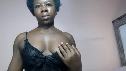 Snapshot of freakyebony1 chatting on June 2026 12:09:02 PM Frecky online show from June 2026 12:09:02 PM
