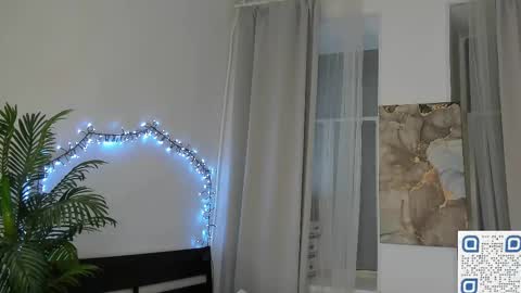 Snapshot of freckle_diyana chatting on February 2025 03:24:01 AM Diyana online show from February 2025 03:24:01 AM