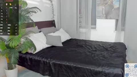 Snapshot of freckle_diyana chatting on February 2025 10:42:02 PM Diyana online show from February 2025 10:42:02 PM