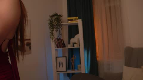 Snapshot of freckle_diyana chatting on September 2025 10:00:02 PM Diyana online show from September 2025 10:00:02 PM