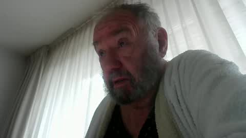 David Fredal online show from November 2025 07:39:01 AM