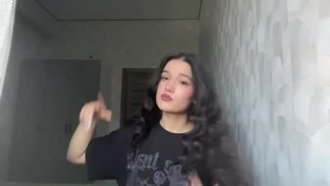 Snapshot of fredamedora chatting on June 2026 05:08:01 AM Mia online show from June 2026 05:08:01 AM