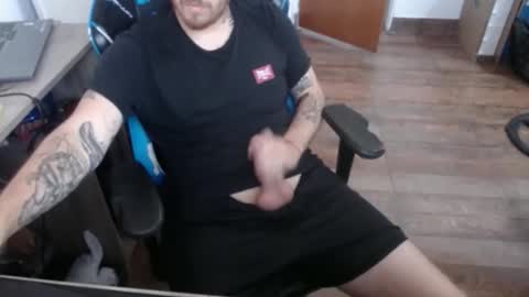 fredbkl2 online show from November 2025 08:09:01 PM