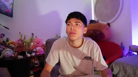 Juan  give it a thumbs up please its important online show from September 2025 11:32:01 AM