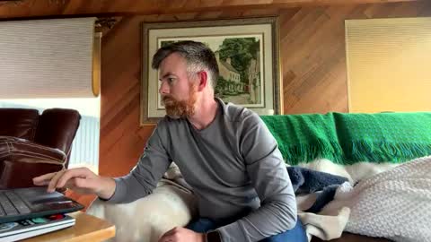 Freddy online show from April 2026 12:19:01 AM