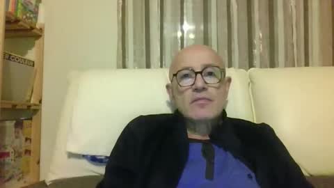 Snapshot of frederic8014 chatting on November 2025 08:44:01 PM frederic8014 online show from November 2025 08:44:01 PM