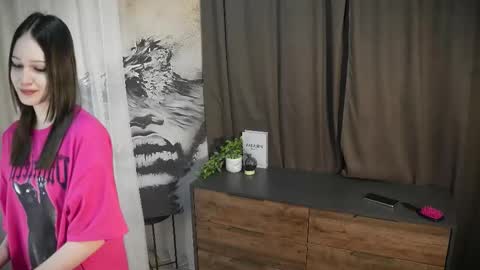 Snapshot of fredericashoen chatting on November 2025 02:12:01 AM fredericashoen online show from November 2025 02:12:01 AM