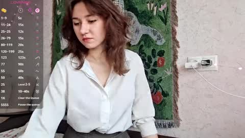 Mia online show from March 2026 08:14:02 AM