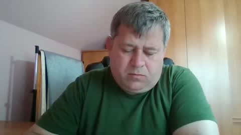 freeboy80180 online show from March 2026 11:12:01 AM