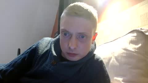 Snapshot of french59121 chatting on December 2024 07:48:02 PM Antoine online show from December 2024 07:48:02 PM