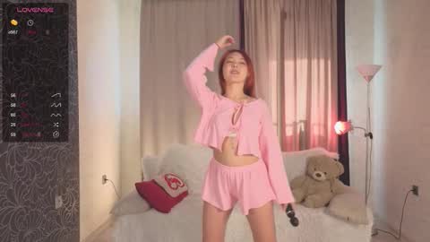 Emmy online show from September 2025 12:27:02 PM