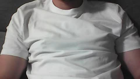Snapshot of frencheeboy chatting on June 2026 12:36:01 AM frencheeboy online show from June 2026 12:36:01 AM
