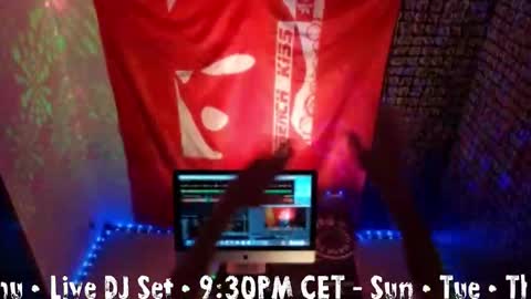 Snapshot of frenchkissdjfk chatting on September 2025 06:46:01 PM frenchkissdjfk online show from September 2025 06:46:01 PM