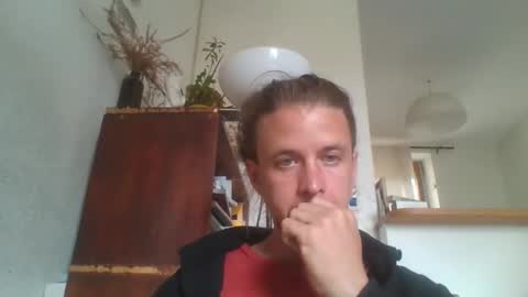 frenchyshy_ online show from April 2026 10:21:02 AM