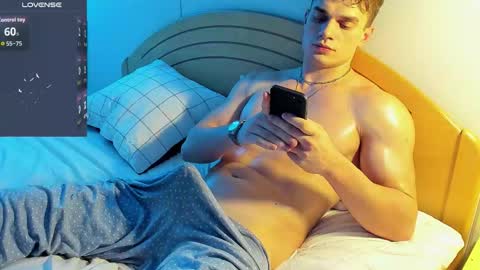 Alex or Andrzej online show from October 2025 09:23:01 PM