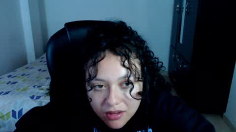 Louise  online show from January 2025 05:21:02 AM