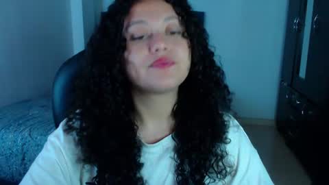 Louise  online show from June 2026 12:09:02 PM