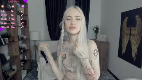 Freya online show from February 2026 06:41:02 PM