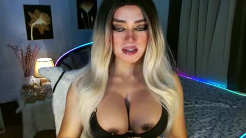 Miss Frea  online show from March 2026 12:48:02 AM
