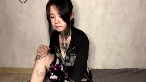 freyablow online show from June 2026 04:37:02 PM