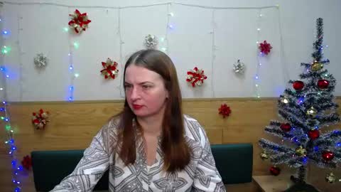 FreyaDak online show from December 2024 06:01:02 PM