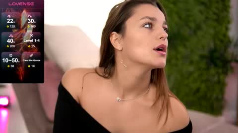 freyaheart online show from December 2025 07:24:01 AM