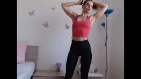 FreyaMuse online show from April 2026 09:52:02 AM