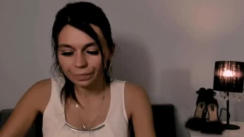 freyanaughty69 online show from June 2026 05:25:01 PM