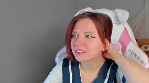 FreyaVey online show from February 2026 05:33:02 AM